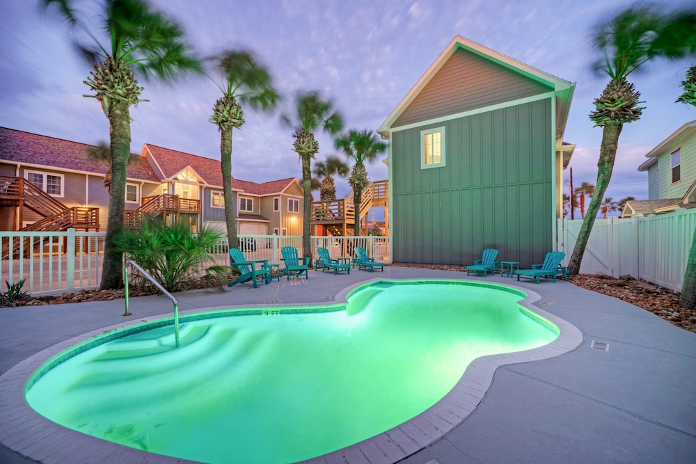 11th St Faith Harbor 8 - Salty Seas