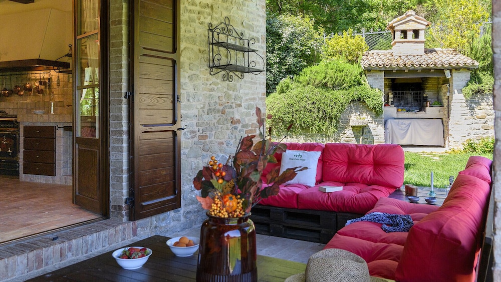 Ca Seppe 10 2 by Marche Holiday Villas
