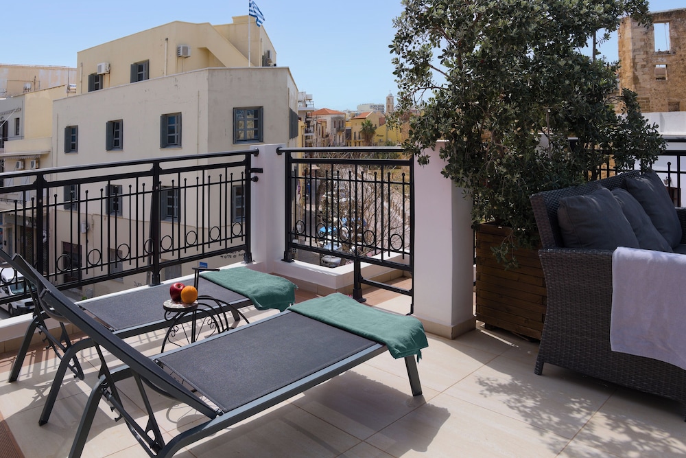 Nival Luxury Suites