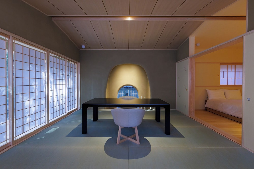 Tsukihitei Ryokan