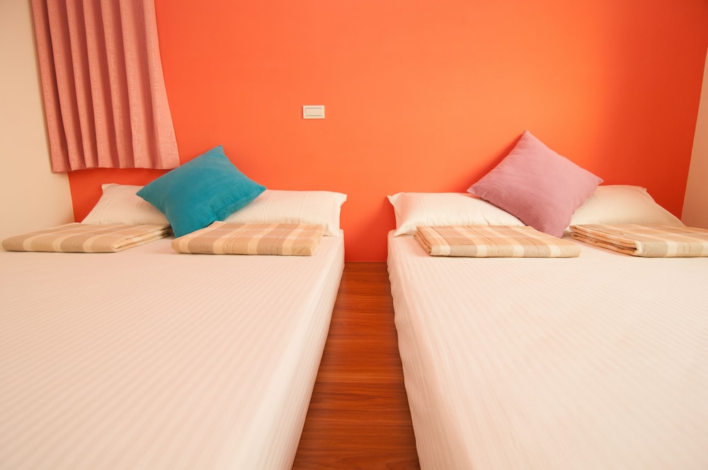 Mengqi Hostel