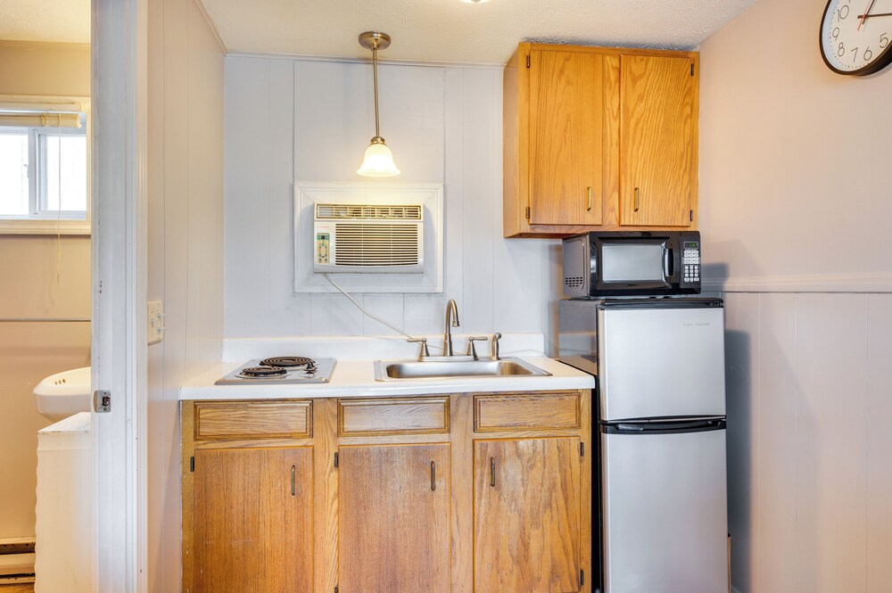 'beachfront 13' Condo on Old Orchard Beach