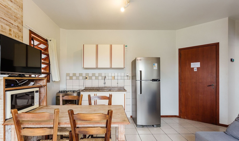 Beautiful Apartments Close to the Beach Stacy