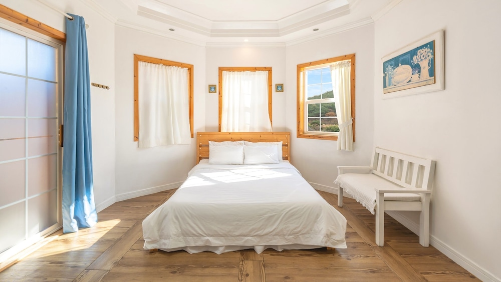 Gyeongju Woojin Green Pension