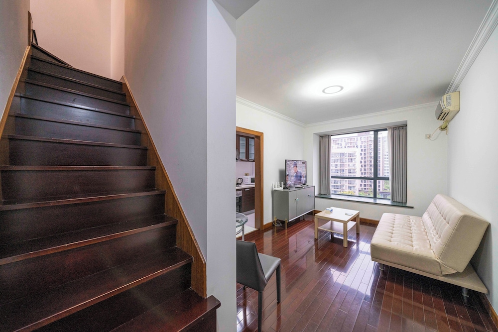 Tyms Cozy 1BR APT Gubei Carnival Court