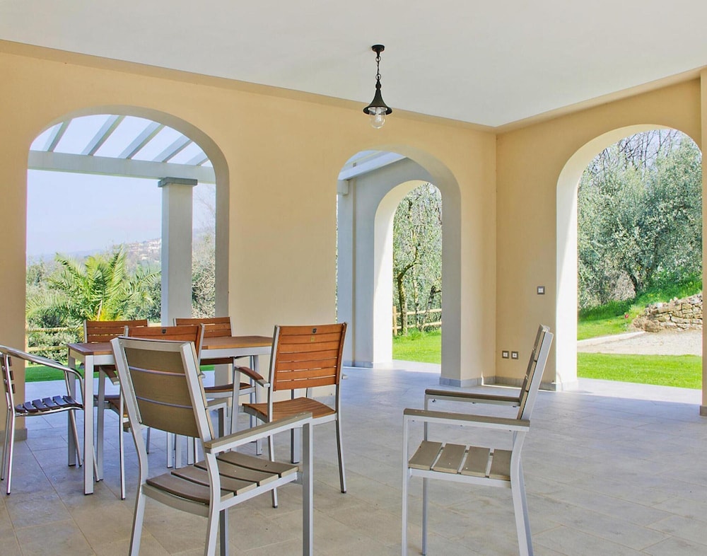 Alluring Apartment in Lamporecchio