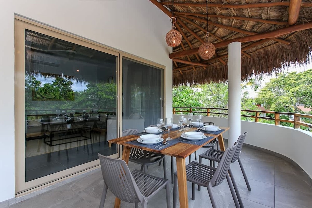 Aldea Zama Penthouse w Private Rooftop Jacuzzi