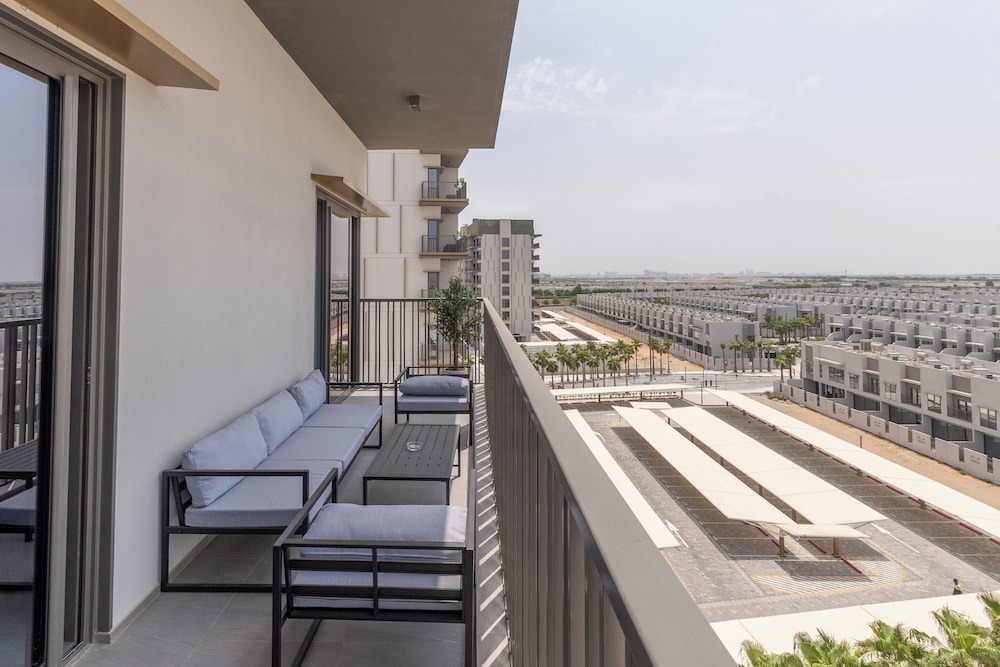 Bespoke Residences - Mag Eye