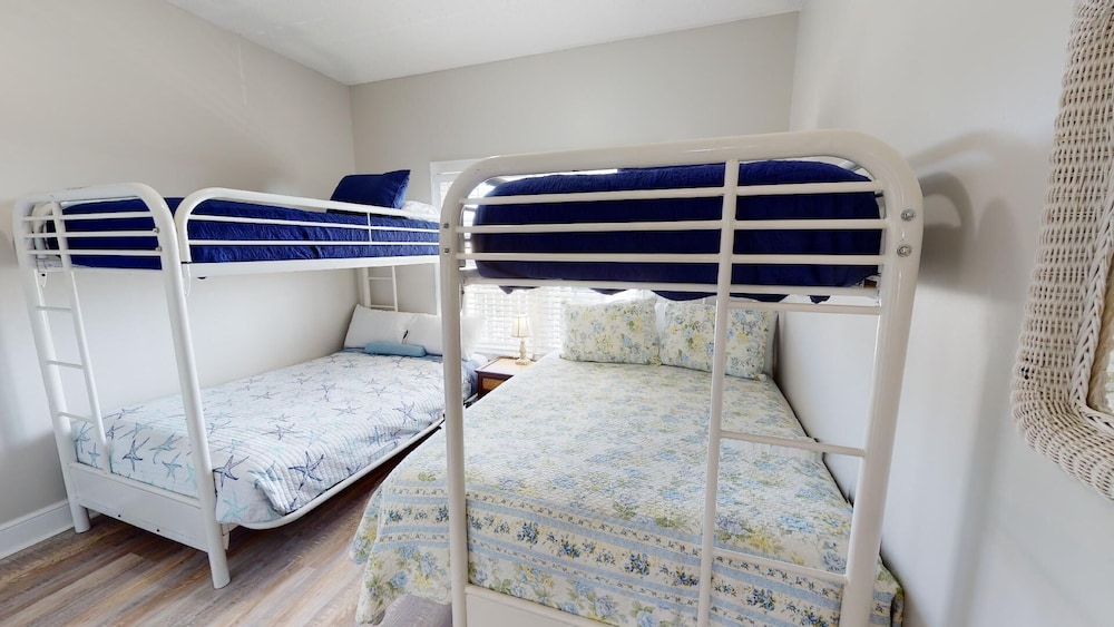 Bay View Villas 3 by Tybee Vacation Rentals