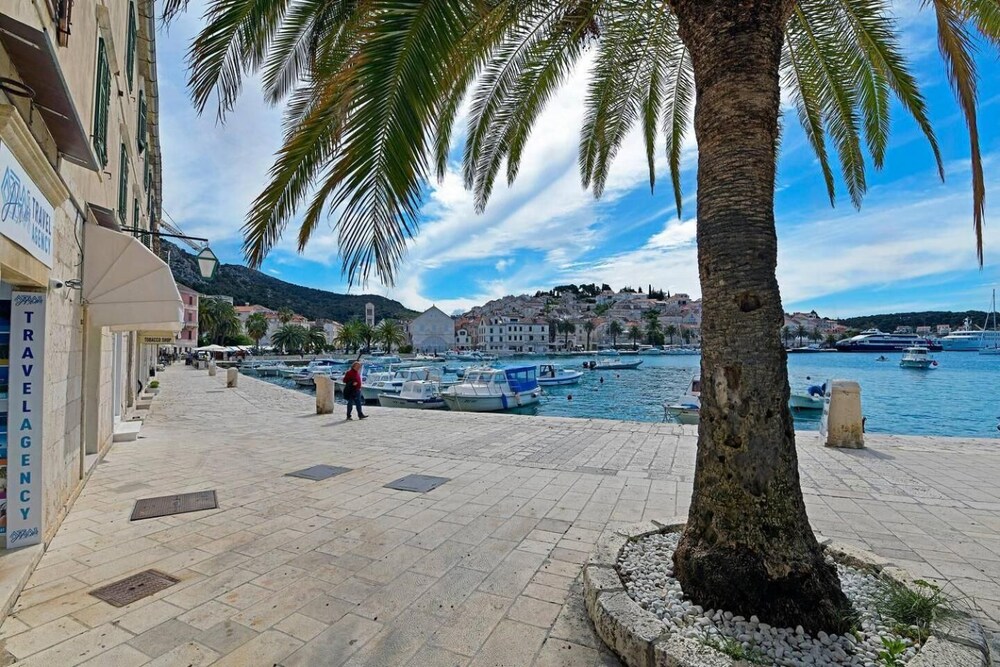 Harmony Room Hvar view 3