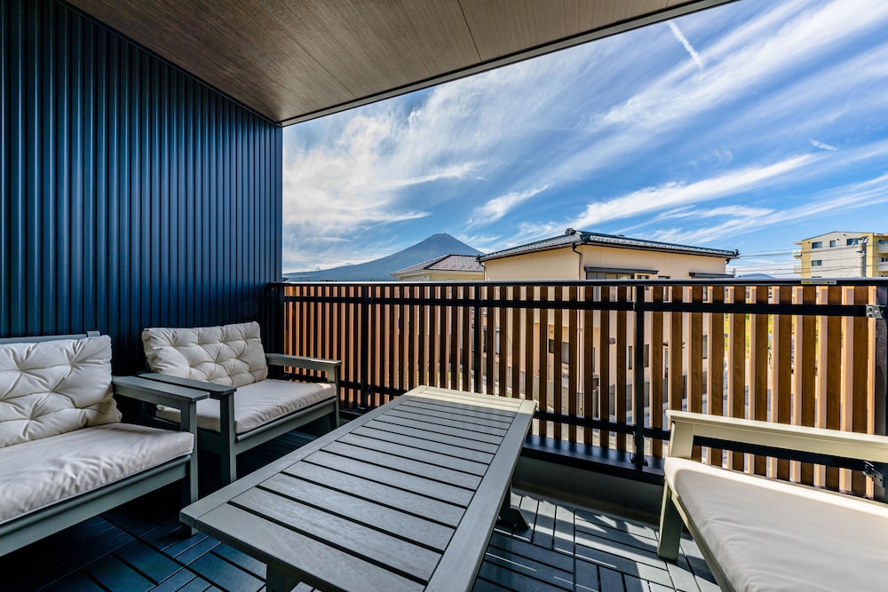 Mt. Fuji Resort Club-MIYABI- view 3