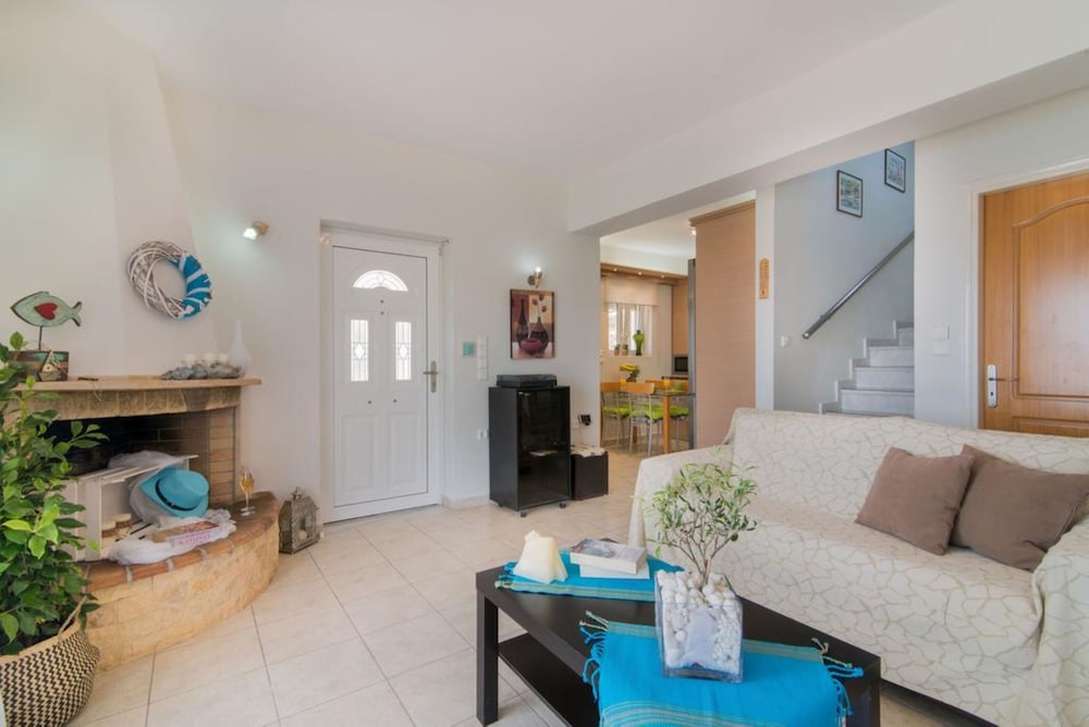 Beachfront Villa Komis - Panoramic Infinity Blue view 2