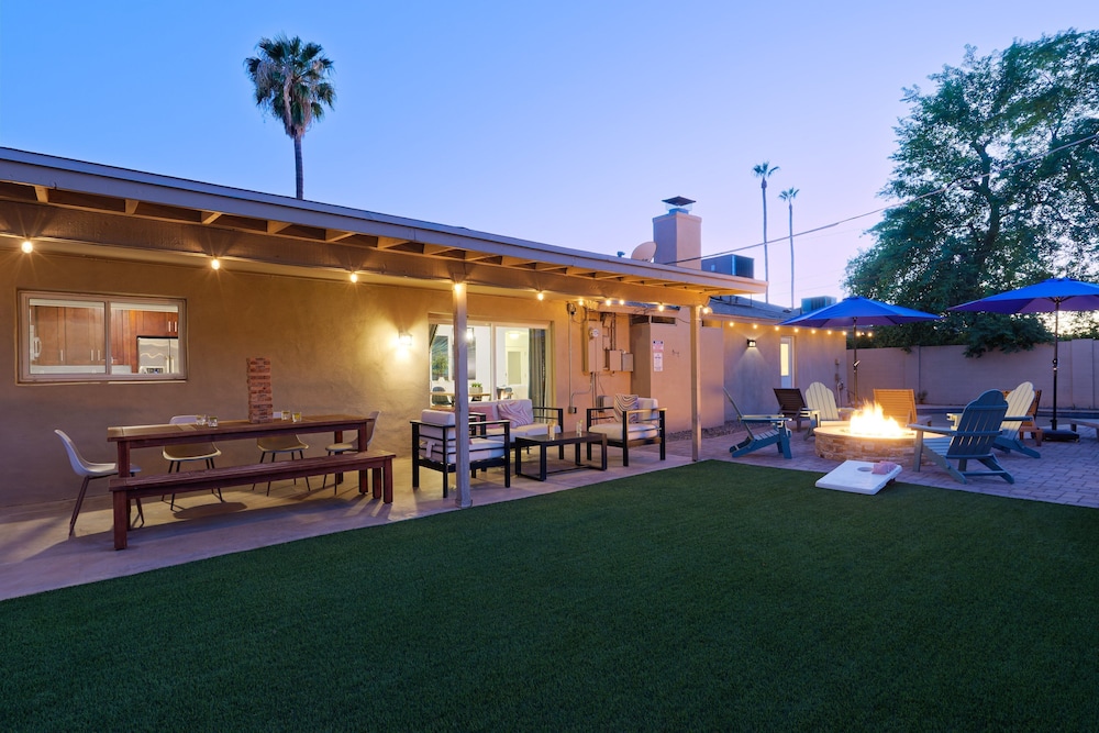 Old Town Saguaro - Pool - Fire Pit- Heart of Old Town
