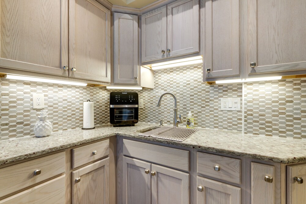 Cozy Springfield Vacation Rental Near Downtown