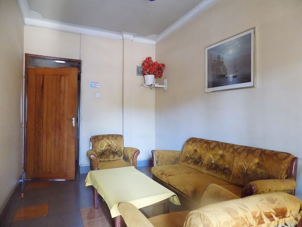 Rosama Guest House