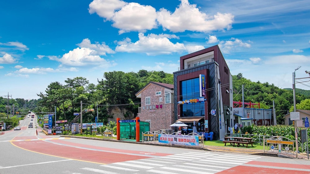 Samcheok Sol Beach Pension view 2