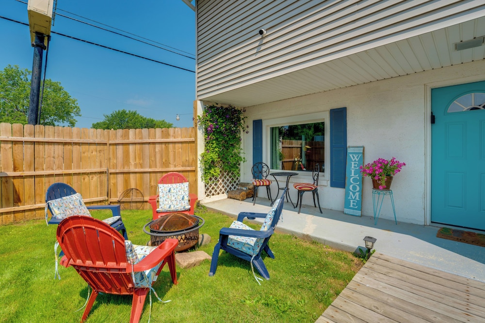 2 Blocks to Beaches: Peaceful Retreat in Lexington