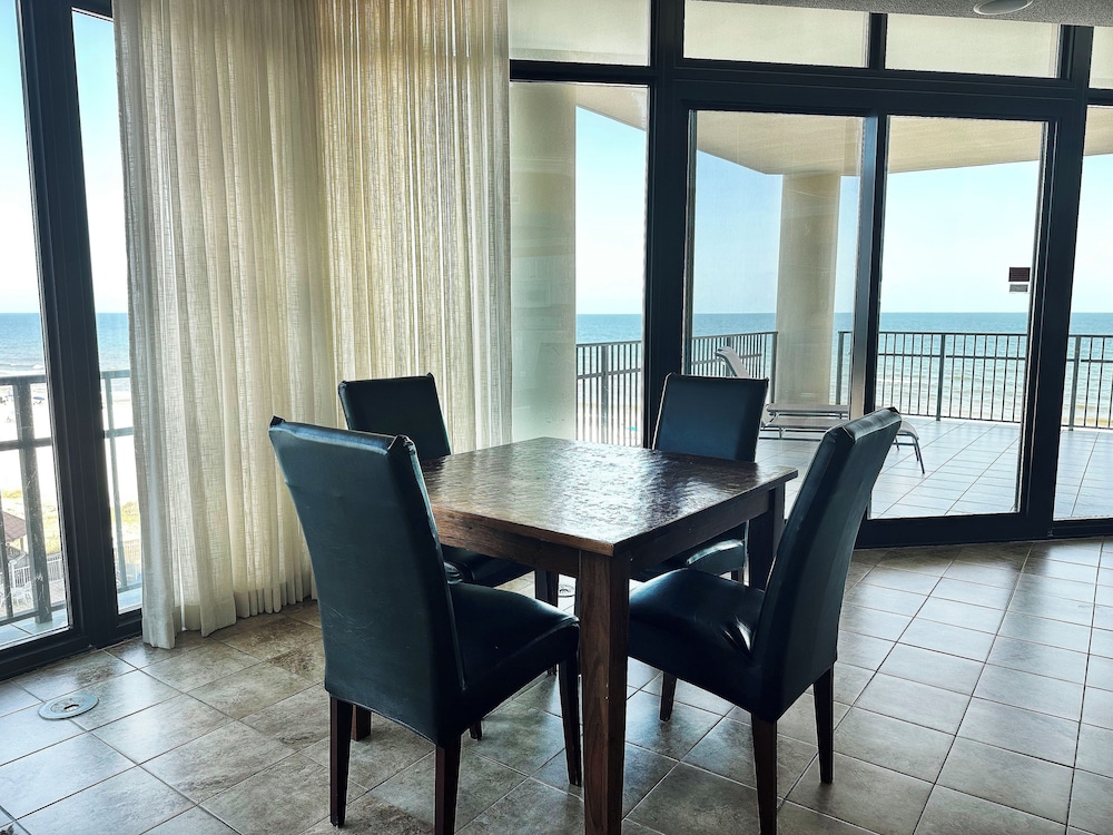 Phoenix West by Southern Vacation Rentals