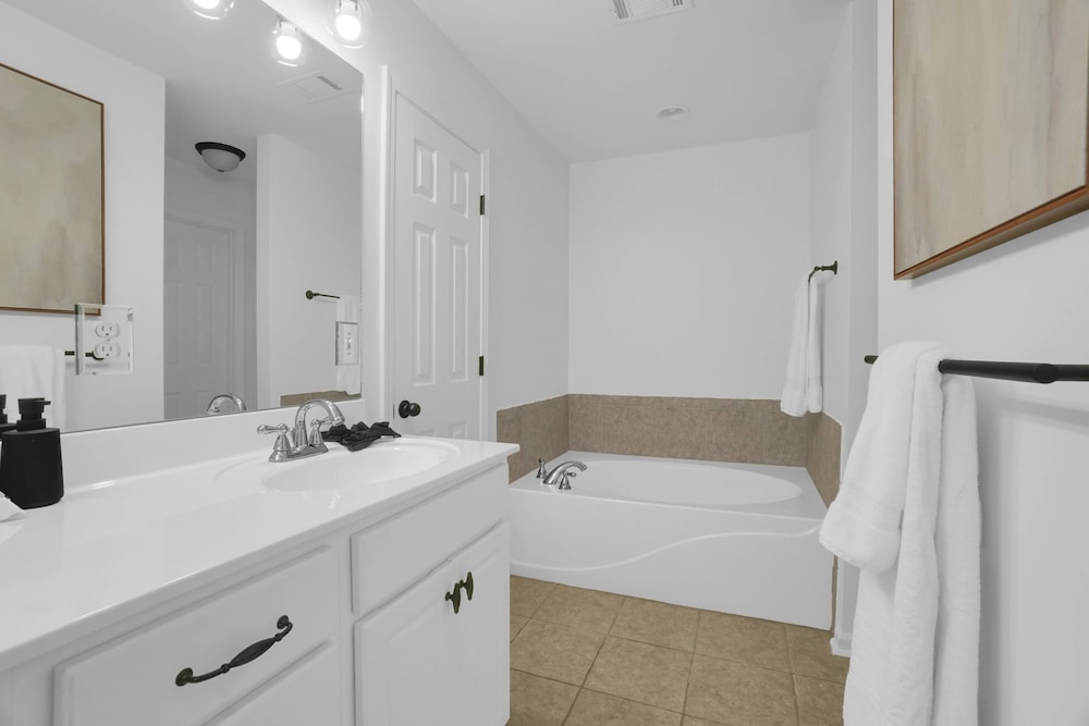 Cozy 3BR Home in Montgomery