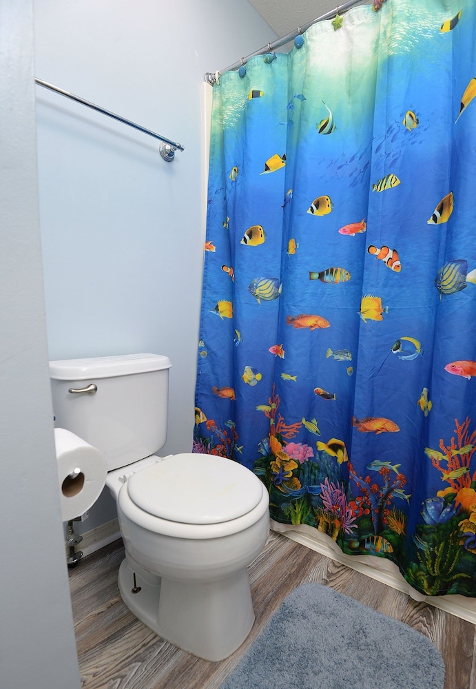 133 West Leslie Lane 2 Bedroom Townhouse