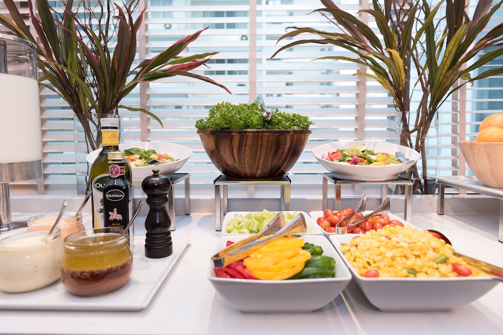 Hyatt Place Bangkok Sukhumvit 24 38