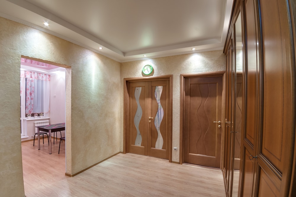 Aura Apartments