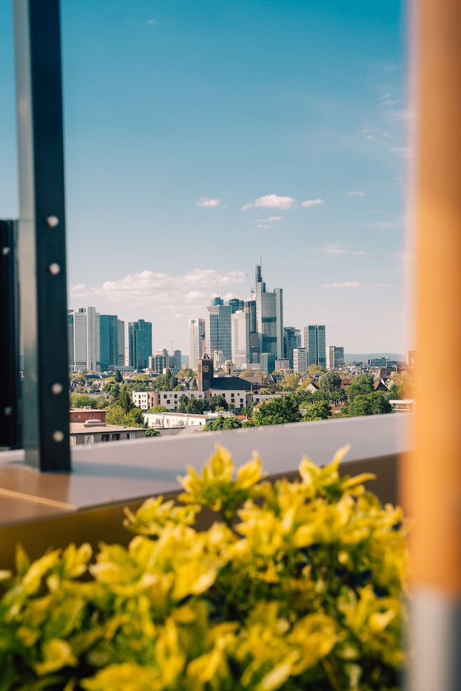 Frankfurt Vacations - The Blasky Frankfurt - Property Image 2