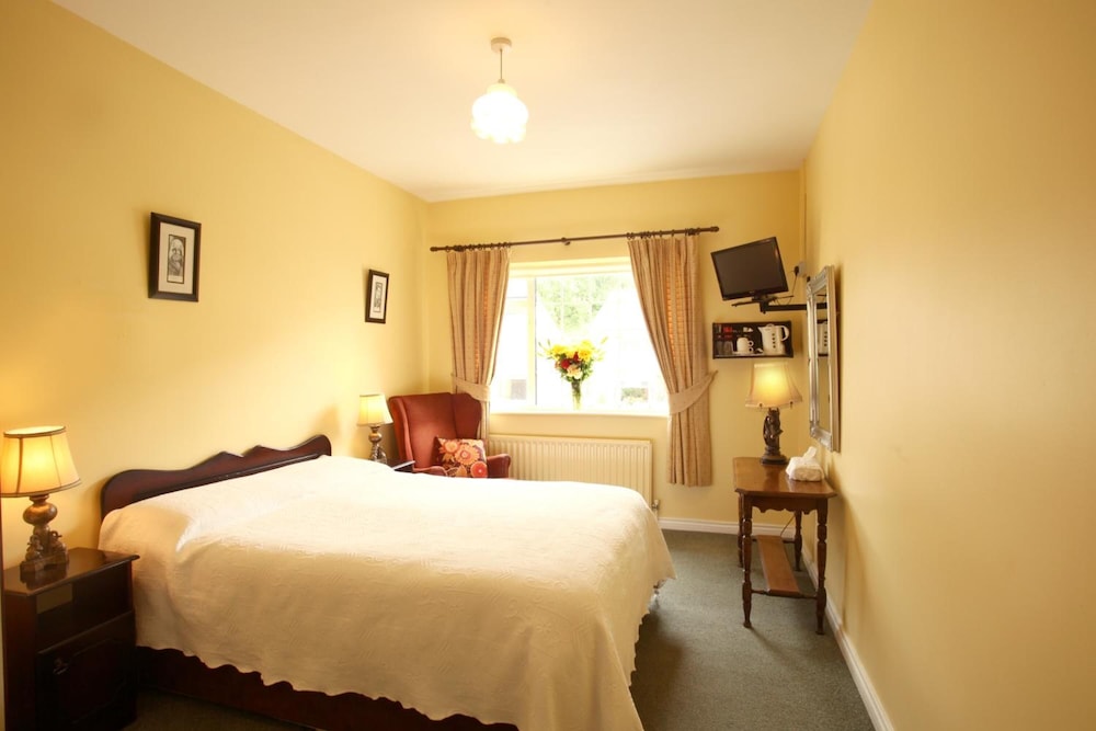 Brooklodge B&B