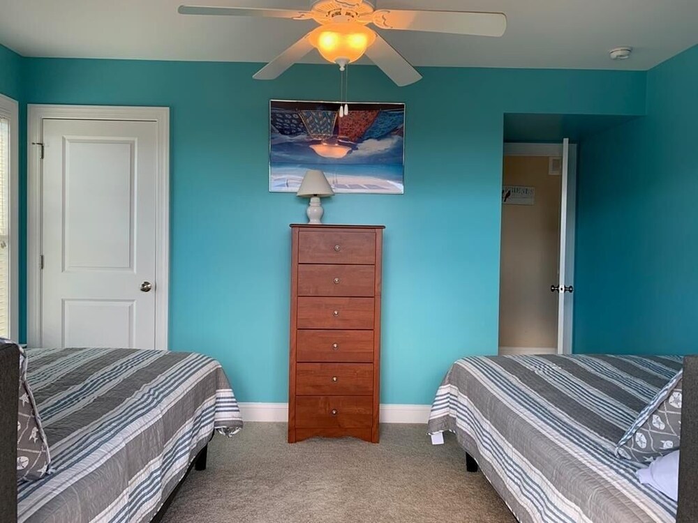 - 2 the C - 4 Br Home