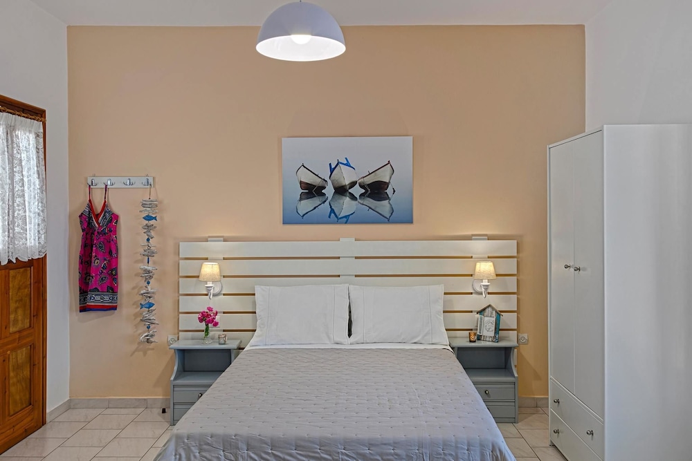 Letta's Apartments