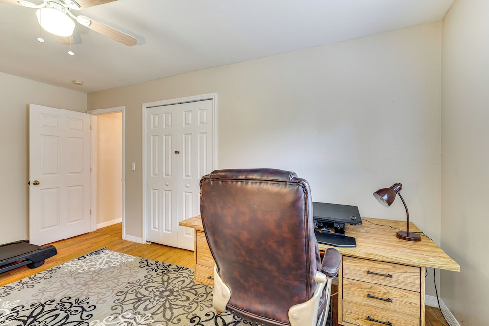 Family Home w/ Pet-friendly Yard in Fort Myers!
