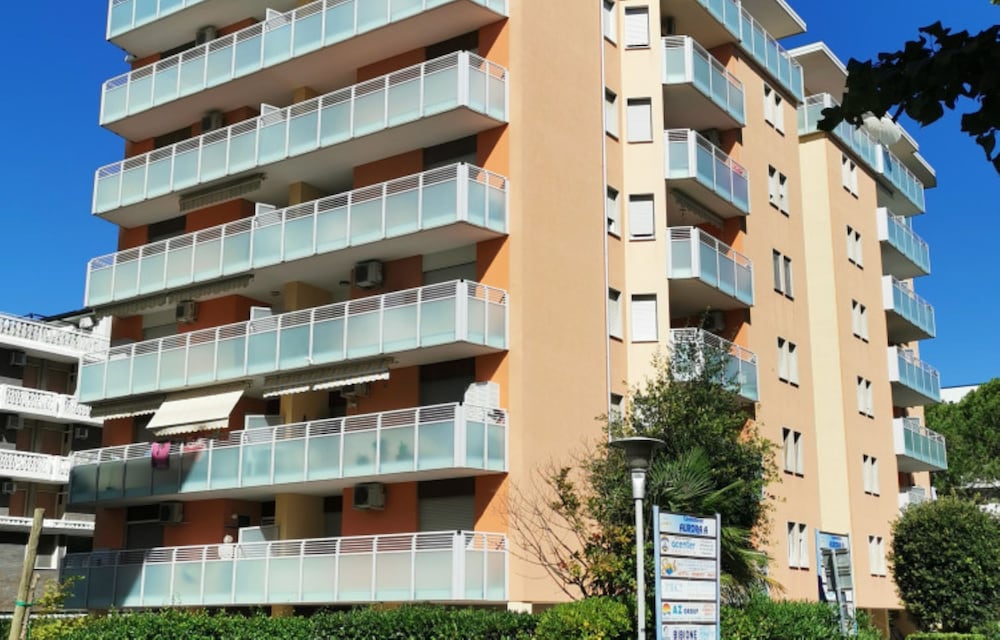 Bright Flat in Bibione Spiaggia Near the Beach