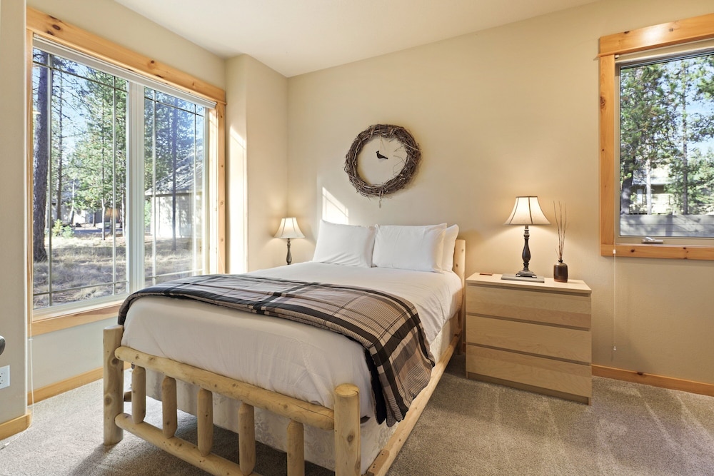 Poplar 16 5 Bedroom Home