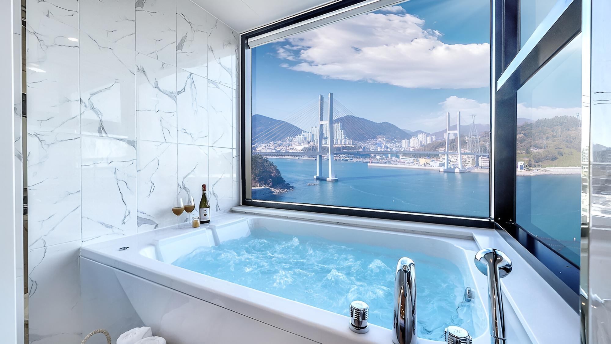 Yeosu Sunhill SPA Pension