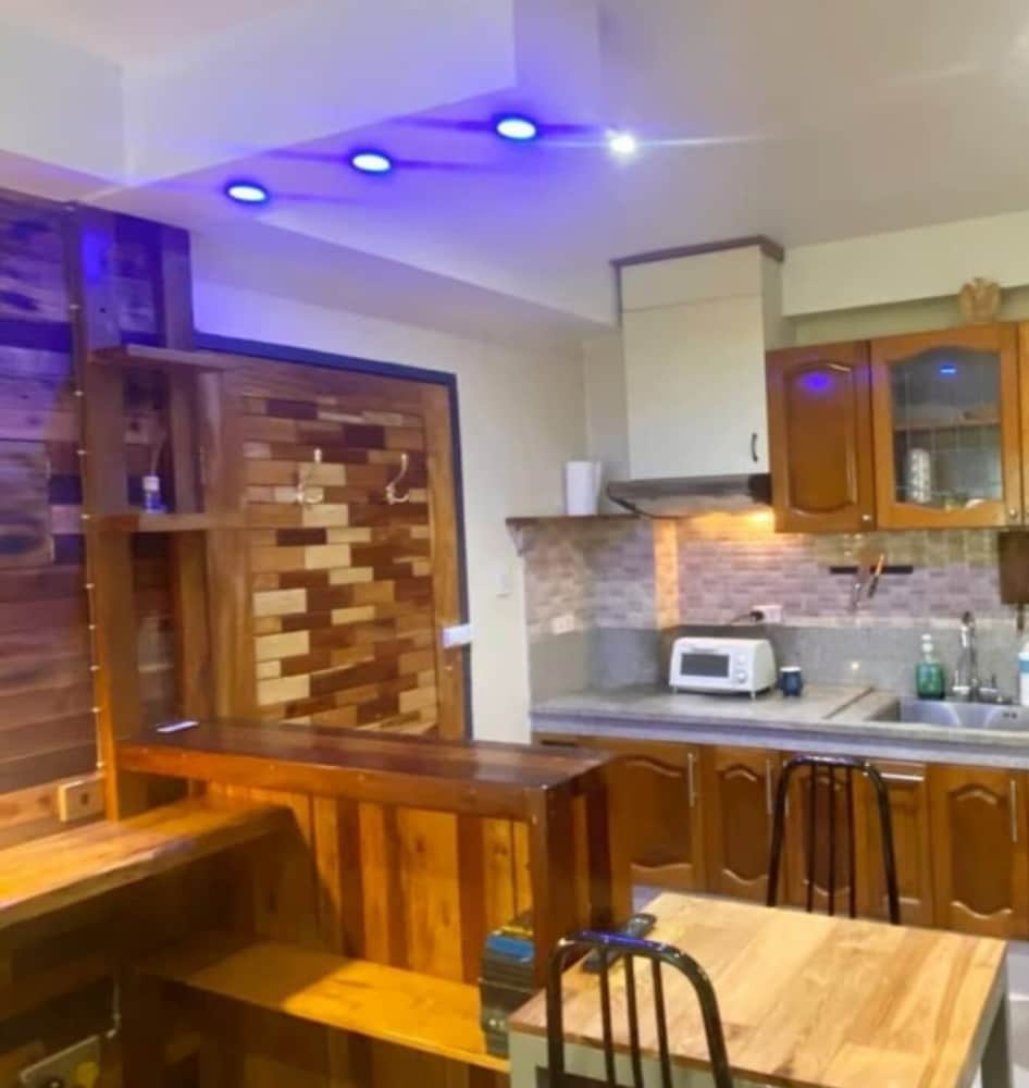 Room-antonios Cafe & Transient Homes Ba