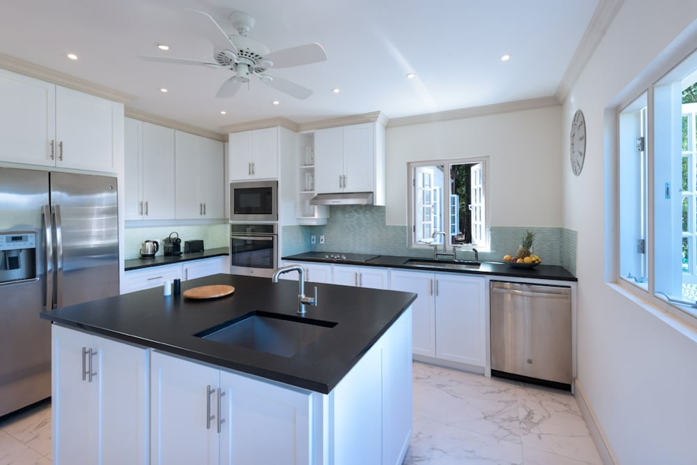 Porters Villa by Blue Sky Luxury view 5