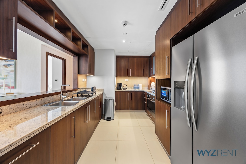 Prestigious 3.5 BR in Boulevard
