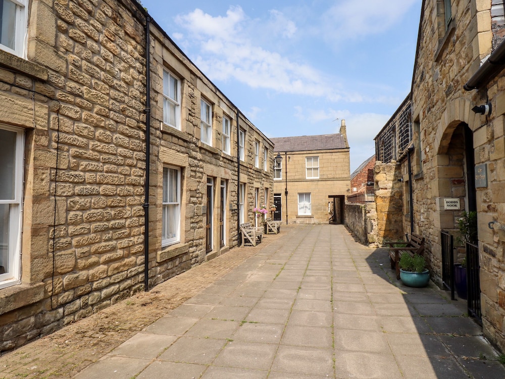 Aln Cottage