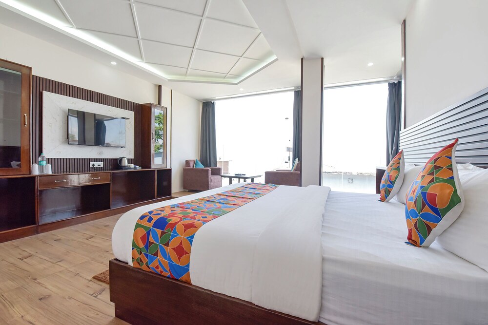 Fabhotel Burans Residency