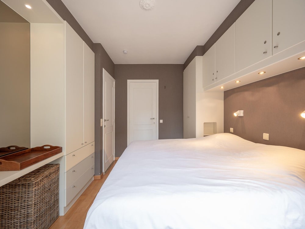 Apartment in Knokke Near Albert Beach
