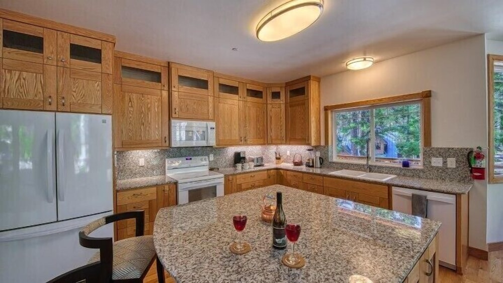 Scenic Wonders Blue Sky Lodge 3 Bedrooms view 4