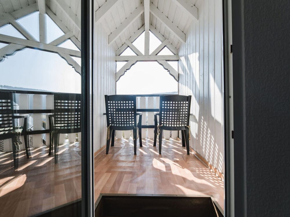 on the Sunny Slope Modern Retreat