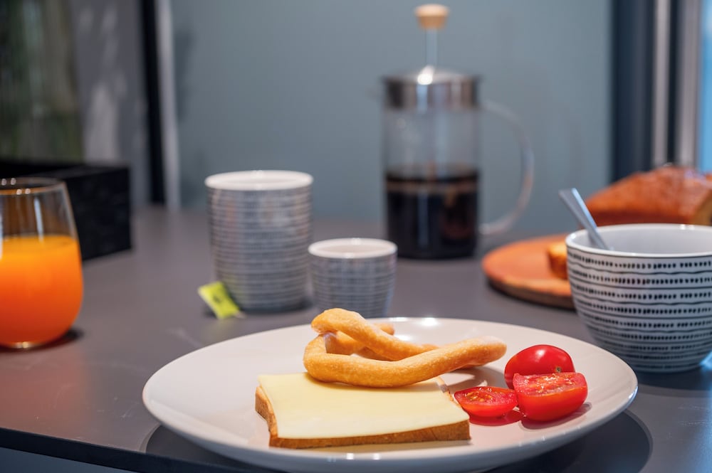 Cardamilia Suites