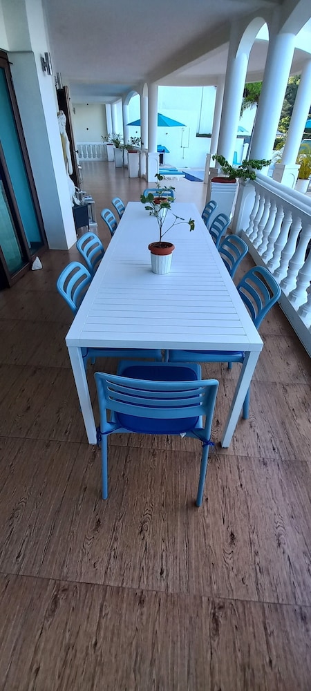 Petit Amour Villa