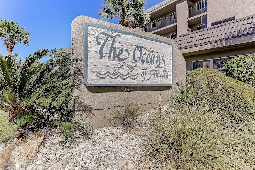 Seashore Condo with Balcony Overlooking the beach and the Atlantic by RedAwning