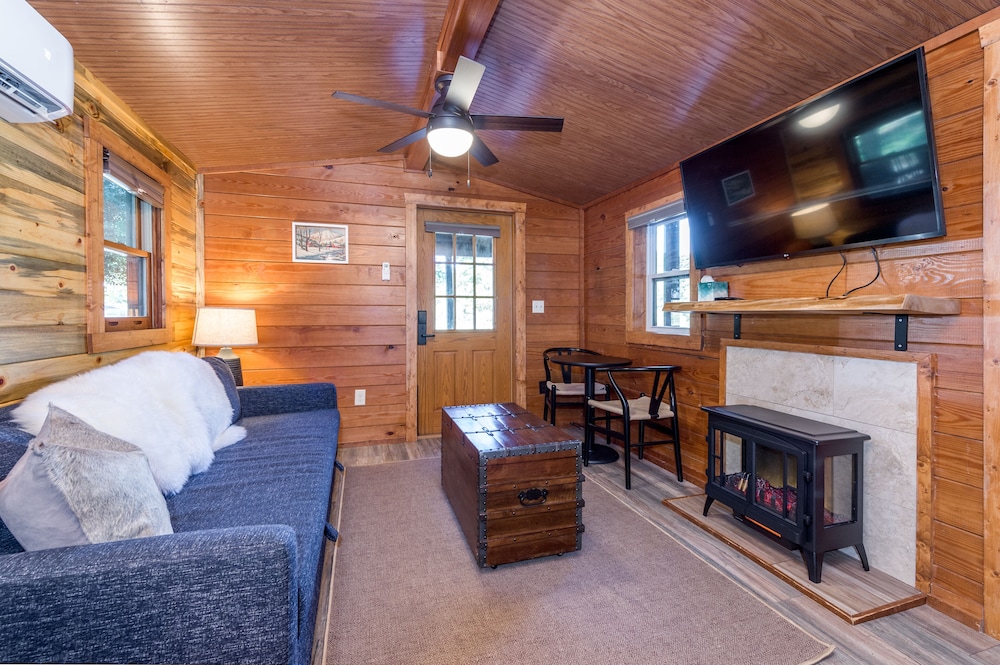 Asheville River Cabins
