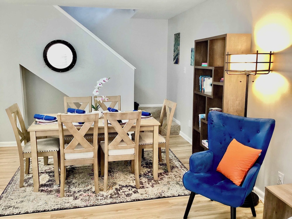 Marina Maison 2bdr Condo