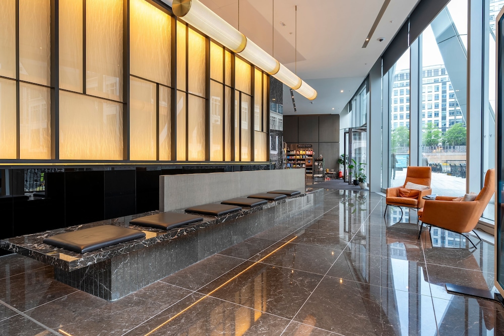 Fabulous Two-bedroom Apartment Next to the River