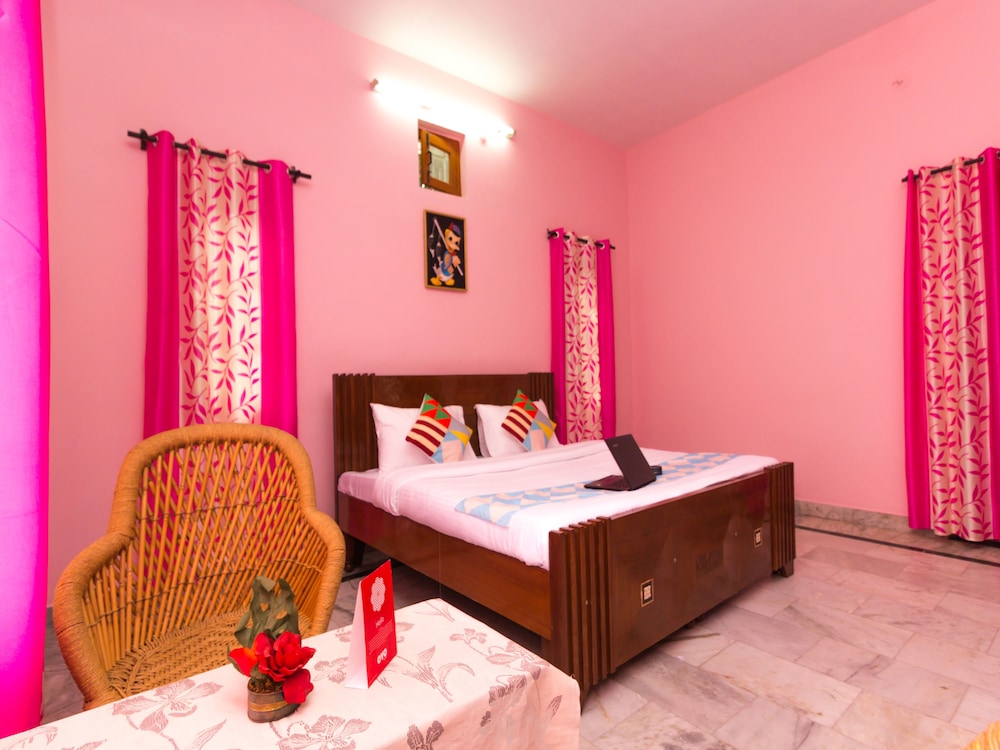 OYO 16652 Home Spacious 2BHK Villa Ram Nagar
