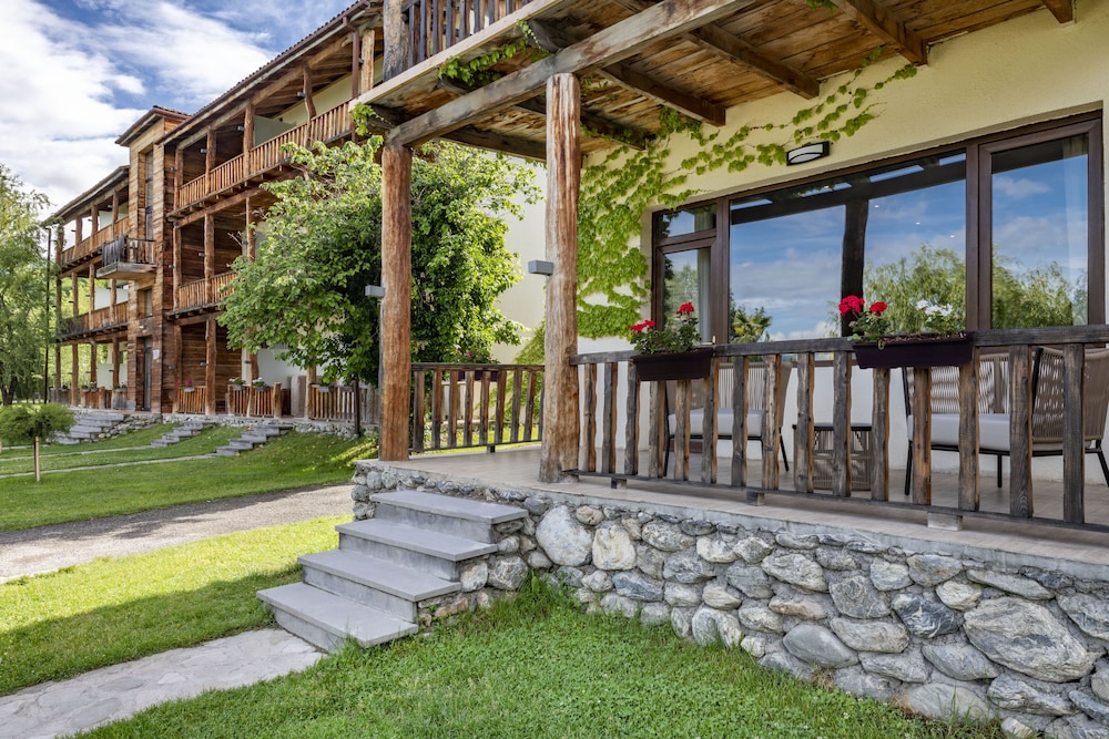 Lopota Lake Resort & Spa